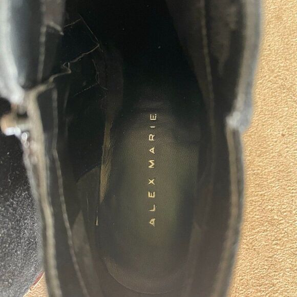 Alex Marie Womens Black Suede Leather Closed Toe Fall Ankle Bootie Sz 9 - Picture 4 of 10